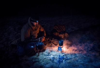Prvá pomoc v horách a odľahlom teréne: Ako postupovať pri zranení mimo dosahu záchranárov
