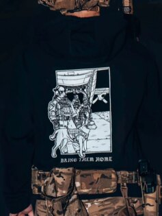 Mikina Bring Them Home The Trace®